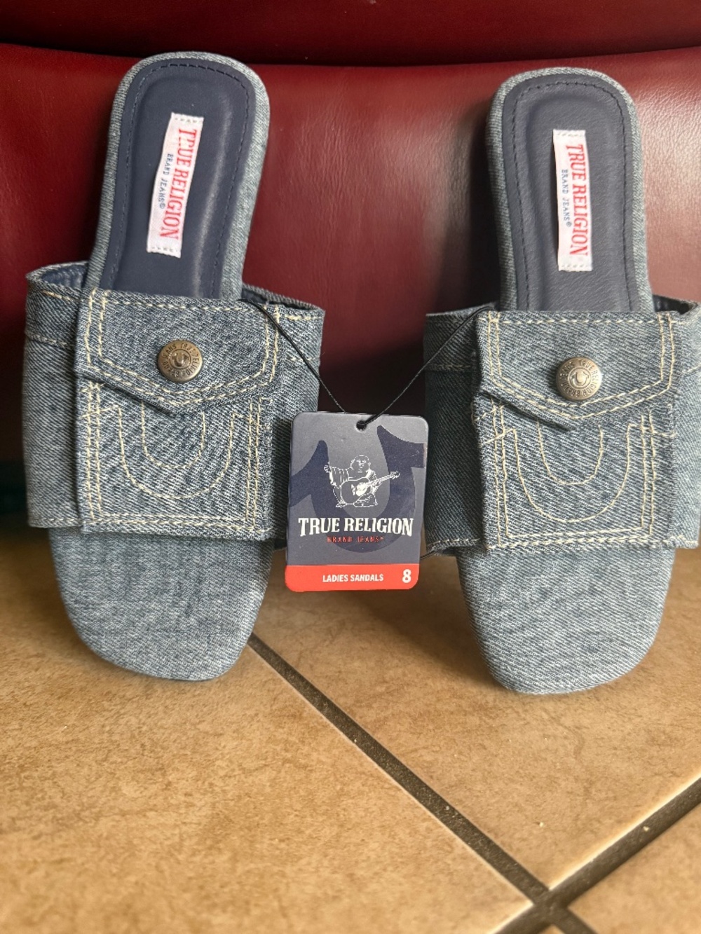 NEWLY ARRIVED;;  True Religion Womens Denim Jean Pocket Sandals SZ 8